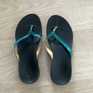 Olukai sandals